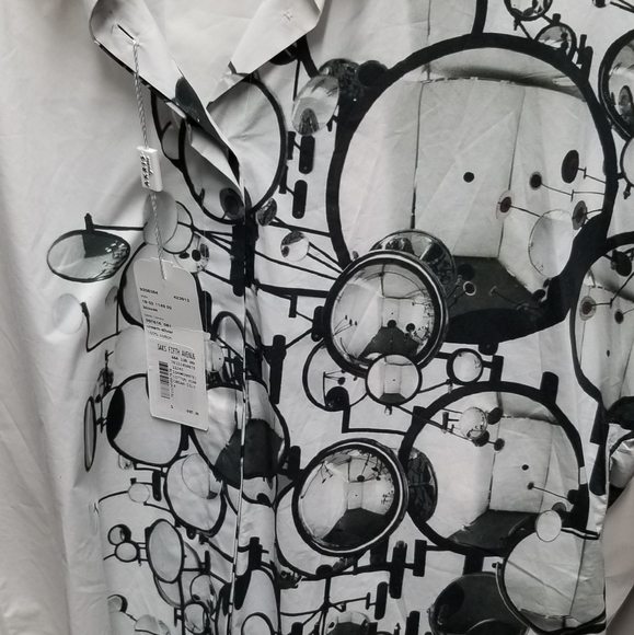 Womans button down - Picture 5 of 8